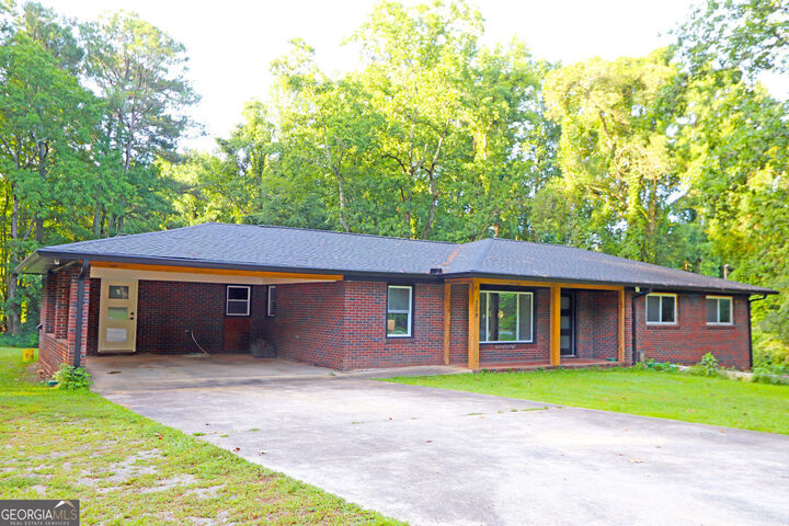 Property Photo:  309 Field Street  GA 30110 