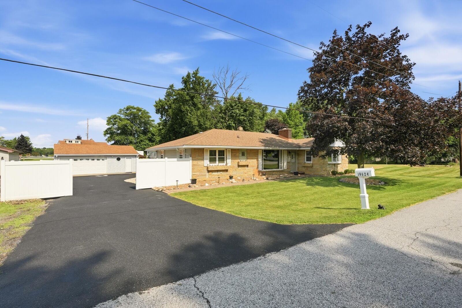 Property Photo:  10624 Bailey Street  IN 46373 
