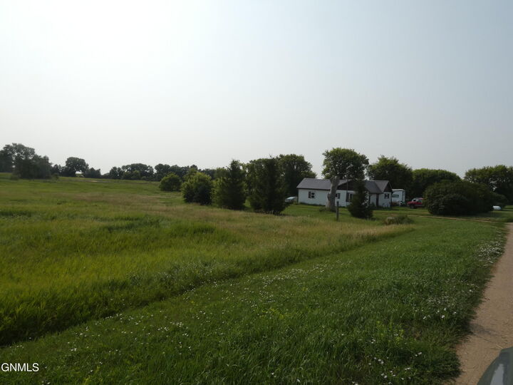 Property Photo:  32 McKenzie Street  ND 58572 