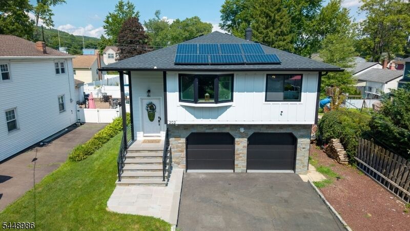 Property Photo: 202 Tuttle St NJ 08812