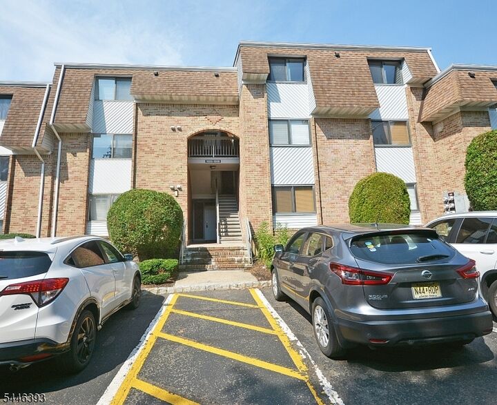 Property Photo:  1508 Edison Glen Ter 1508  NJ 08837 