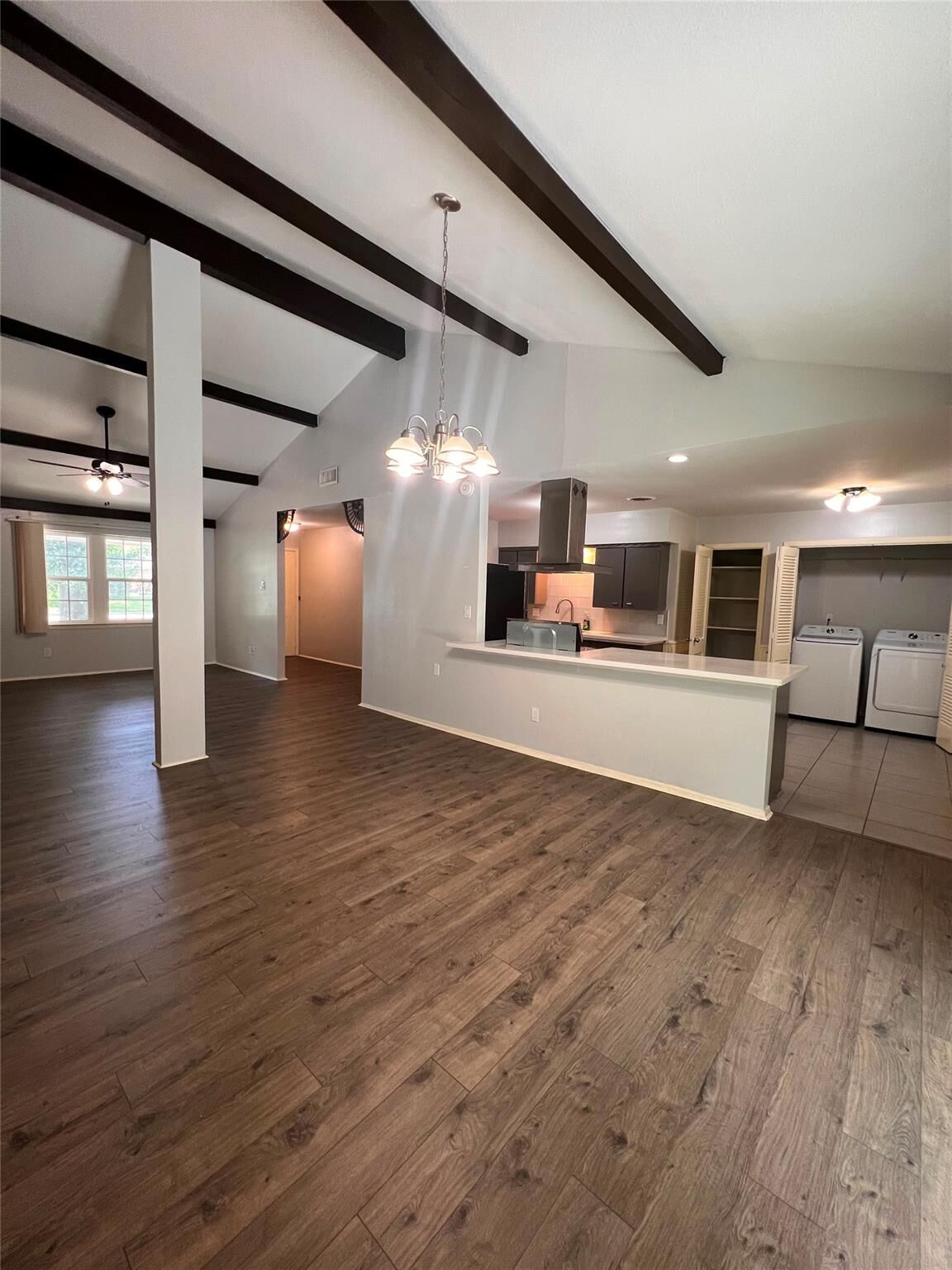 Property Photo: 9543 Beverlyhill St TX 77063
