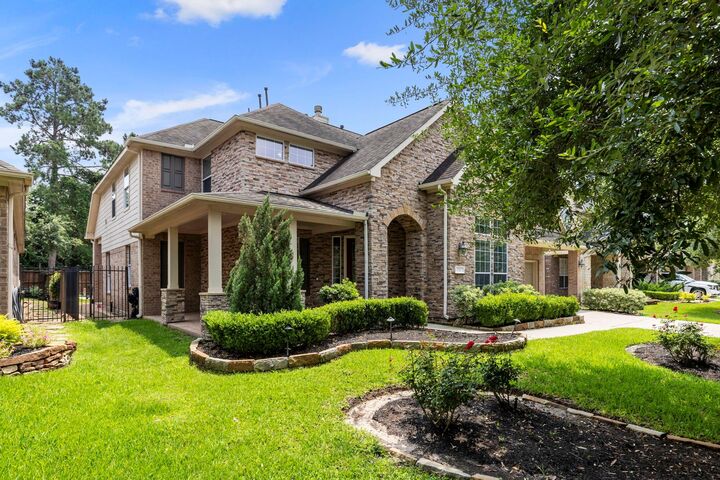 Property Photo:  130 S Arrow Canyon Circle  TX 77389 