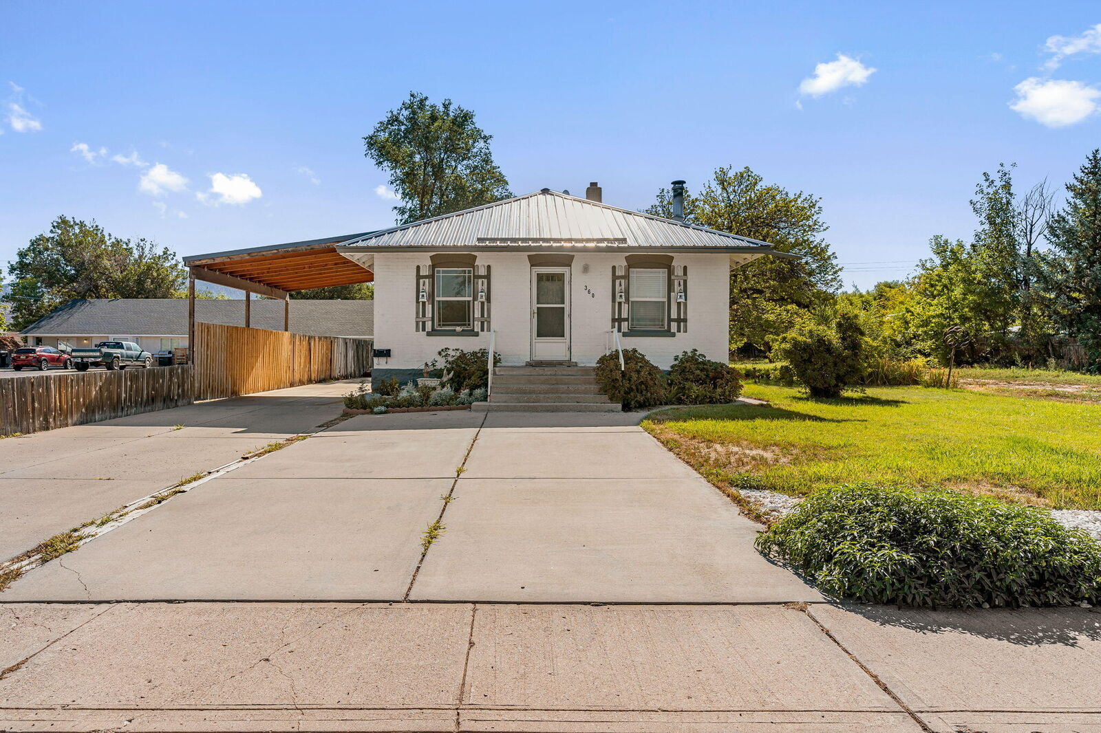Property Photo:  360 N 400 W  UT 84721 