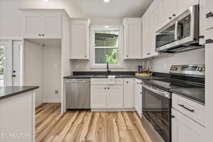 Property Photo:  2944 Beaumaple Way  TN 37917 