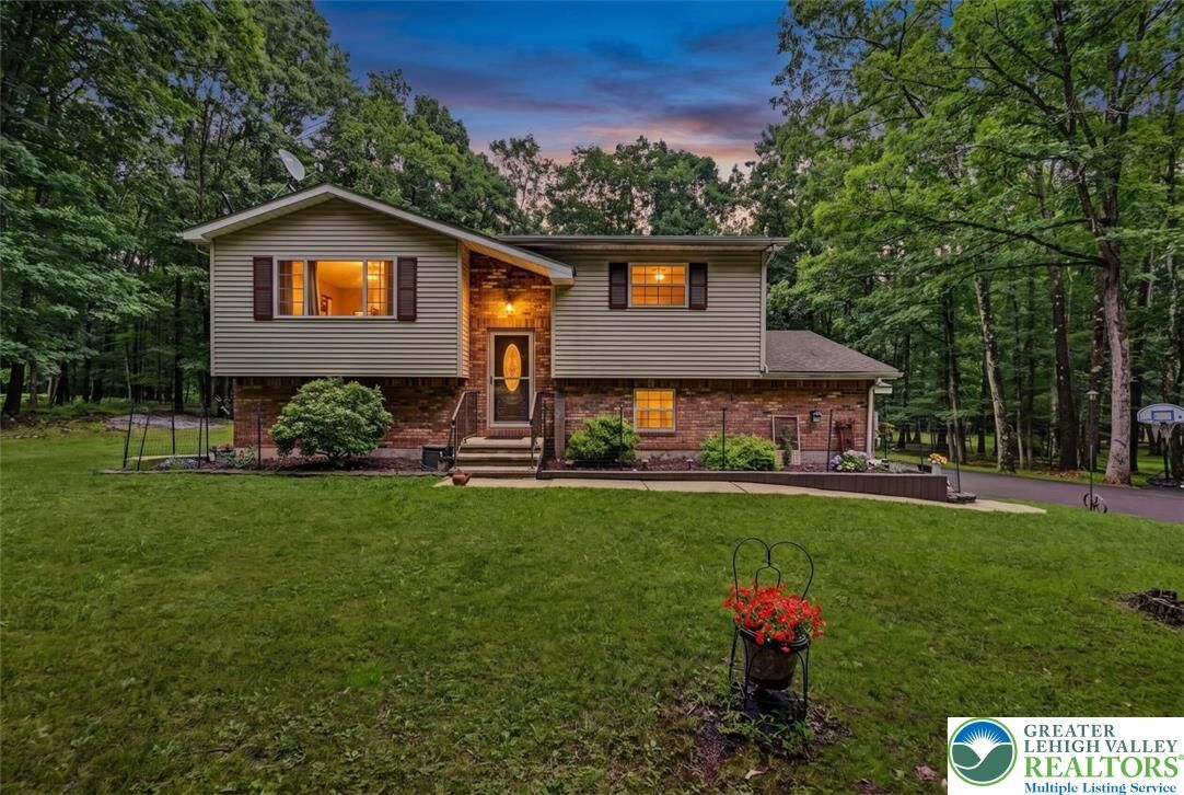 Property Photo: 386 Upper Ridge Drive PA 18330