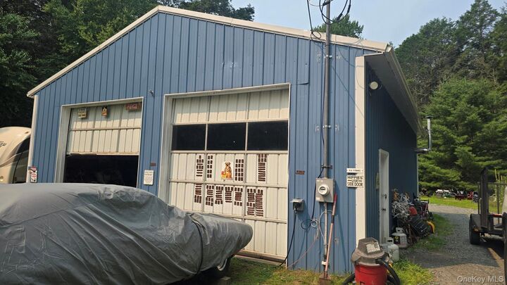 Property Photo:  628 Sackett Lake Road  NY 12701 