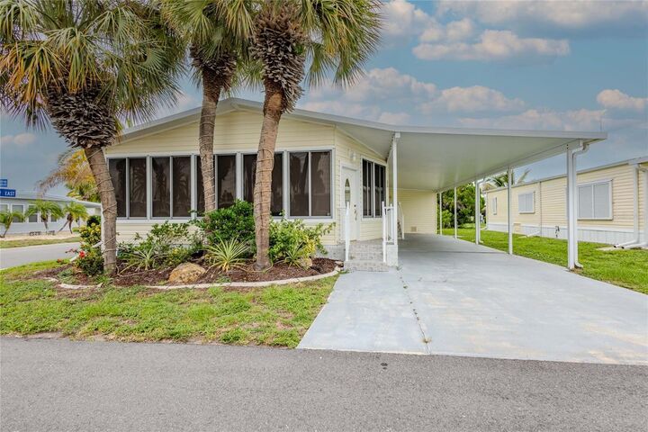 Property Photo:  2100 Kings Highway 529  FL 33980 