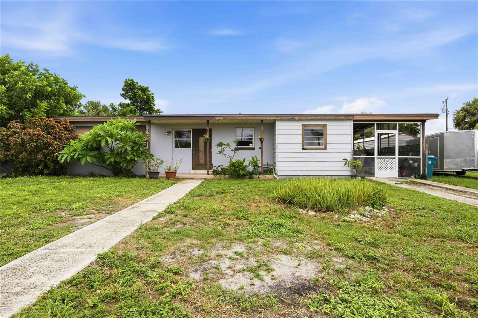 Property Photo:  21378 Percy Avenue  FL 33952 
