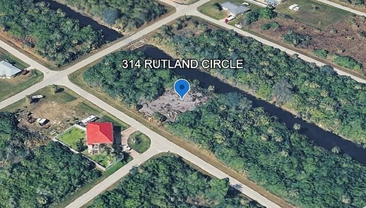 Property Photo:  314 Rutland Circle  FL 33954 