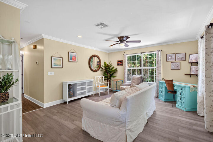 Property Photo:  583 Henderson Avenue  MS 39571 