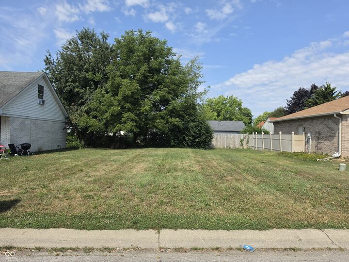 Property Photo:  1242 Glenhall Circle  IN 46241 