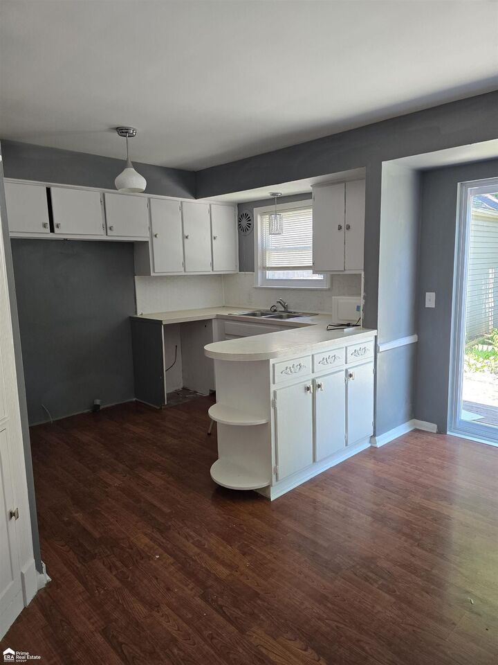 Property Photo: 3116 Norwood Drive MI 48503-2322