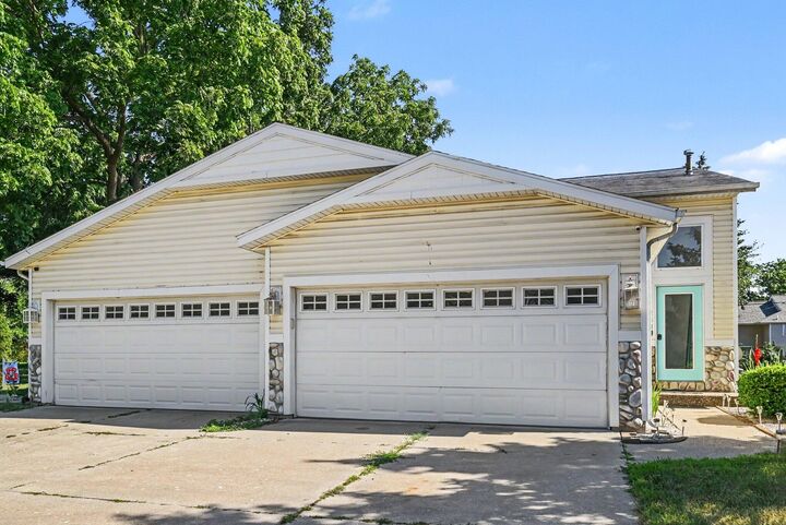 Property Photo: 154 W 32nd Street MI 49423