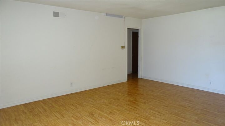 Property Photo:  13752 Yoak Street  CA 92844 
