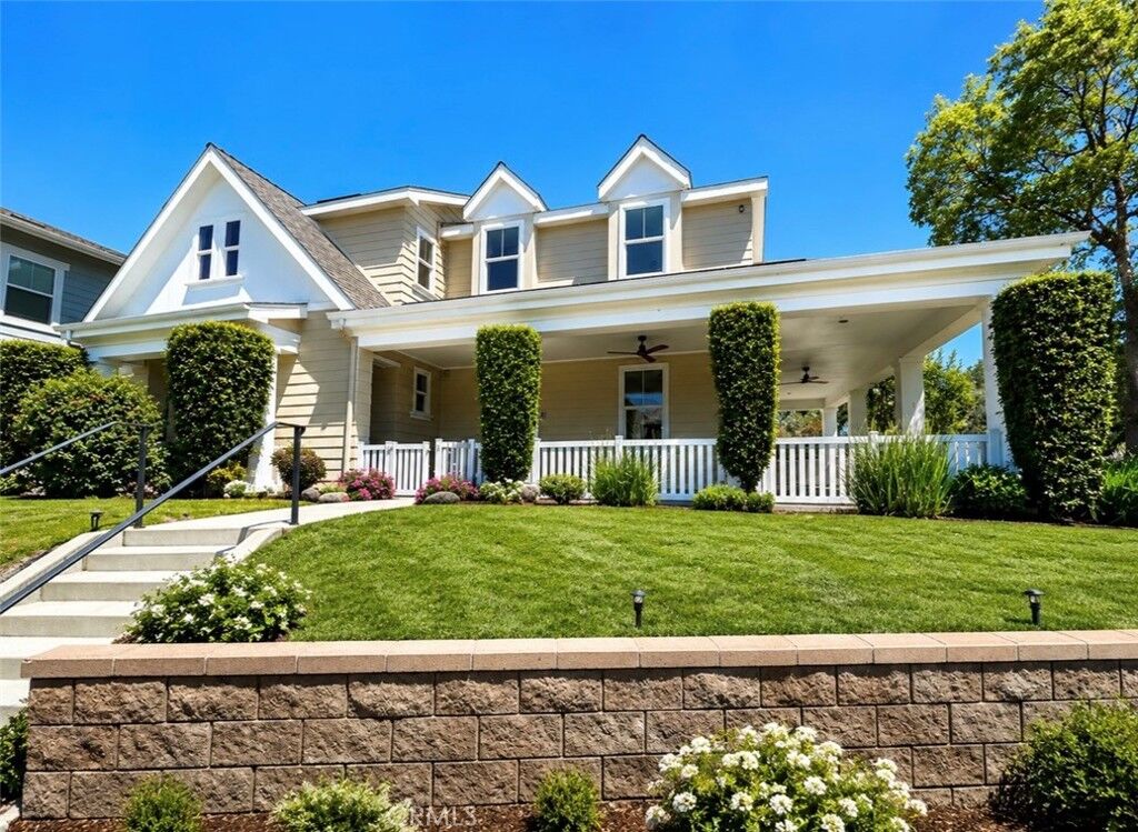 Property Photo: 11 Patina Lane CA 92694