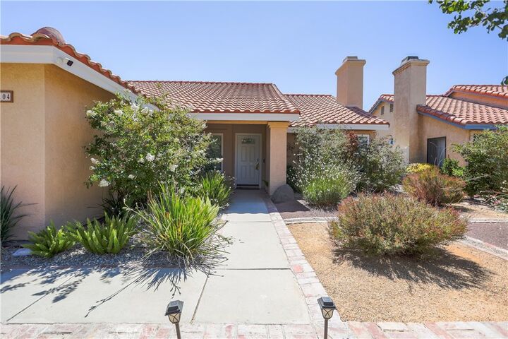 Property Photo:  38104 Miramonte  CA 93551 