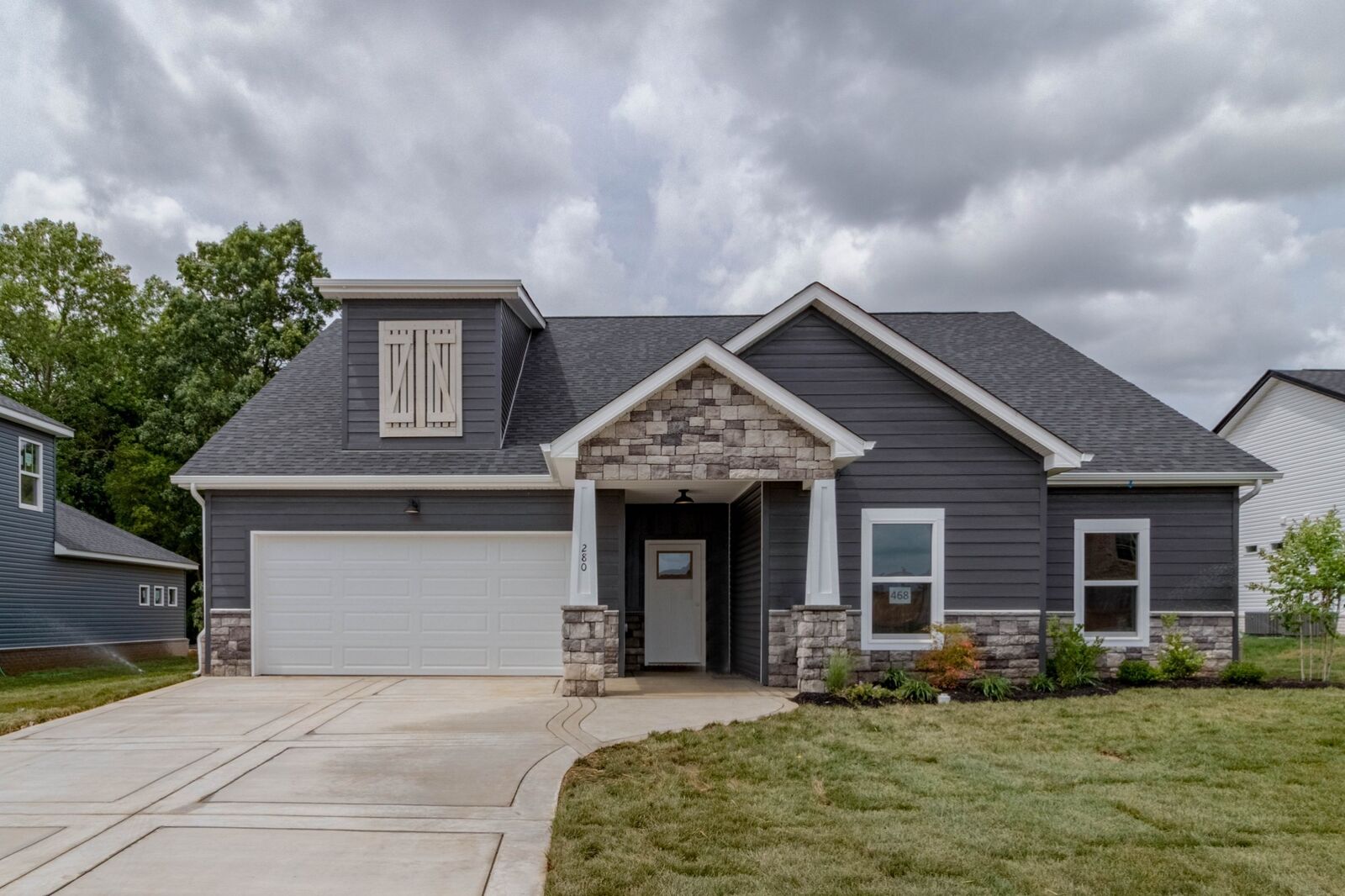 Property Photo:  280 Bluebriar Trce  TN 37043 