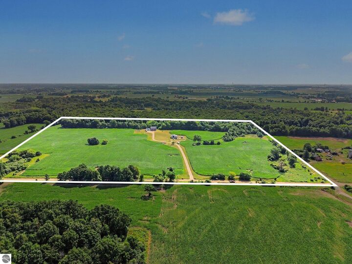 Property Photo: 6600 N Crawford Road MI 48878