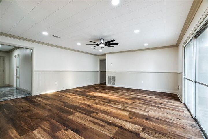 Property Photo: 206 College Drive LA 70401