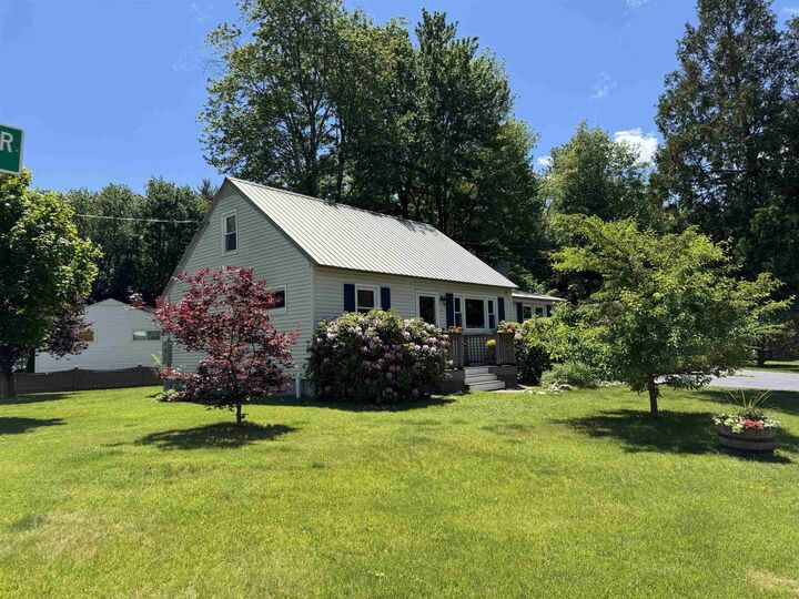 Property Photo:  61 Dale Drive  NH 03431 