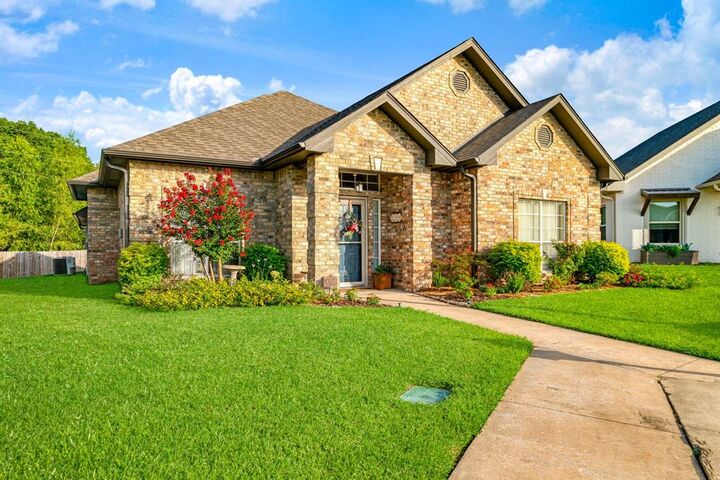Property Photo:  4250 Primrose Lane  TX 75462 