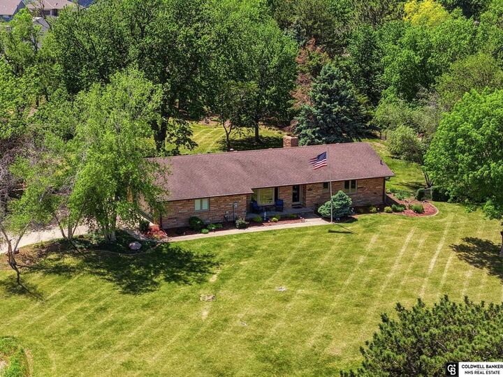 Property Photo: 1221 Beechcraft Road NE 68527