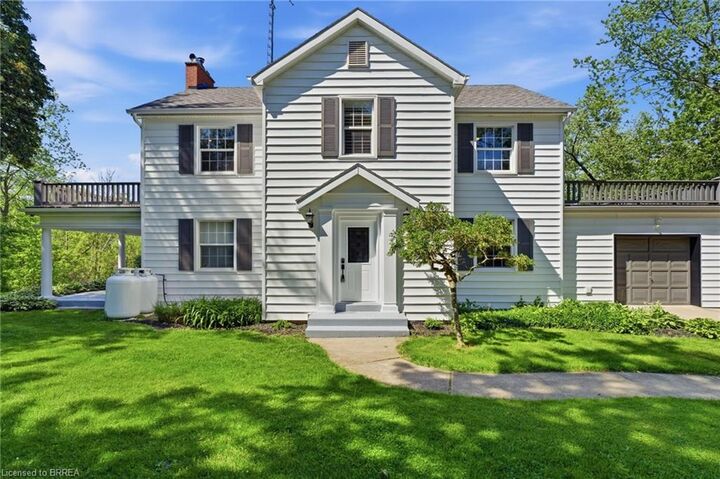 Property Photo:  48 Oxbow Road  ON N3T 5L6 