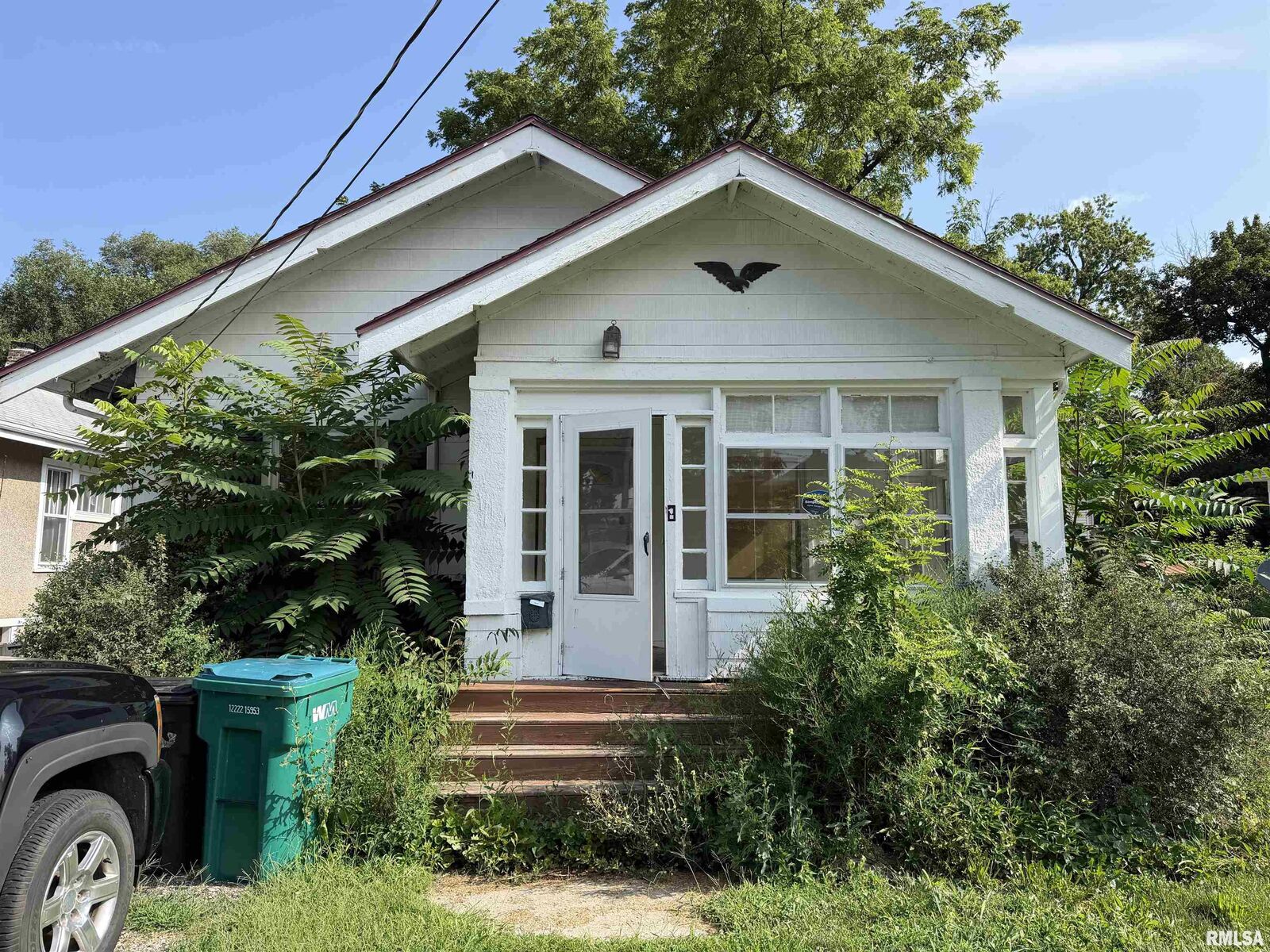Property Photo:  663 E North Street  IL 61401 