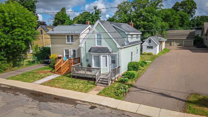 Property Photo:  285 Convent Street  PE C1N 1V6 