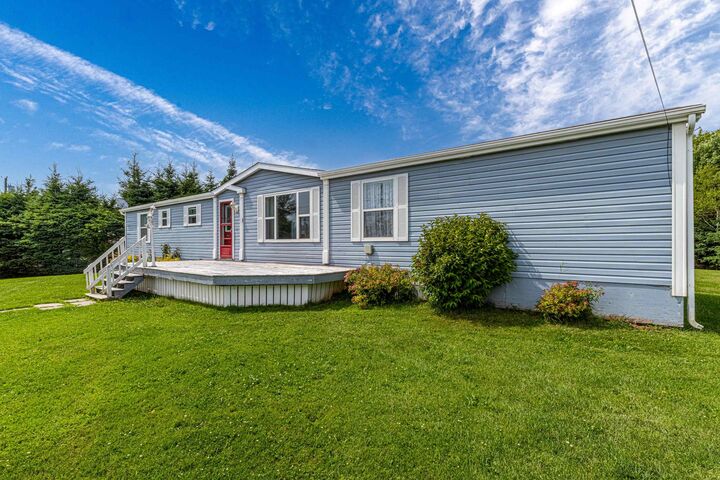 Property Photo:  27 Perry Lane  PE C0B 2E0 