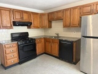 Property Photo: 17 Turner 2F MA 01970