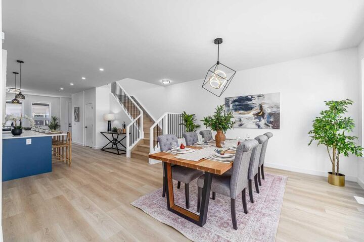 Property Photo: 421 Hendon Drive NW AB T2K 2A1