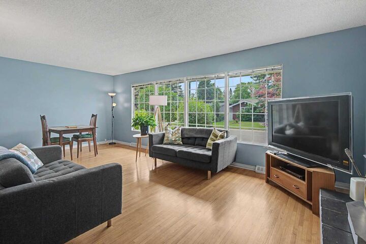 Property Photo: 508 99 Avenue SE AB T2J 0K2