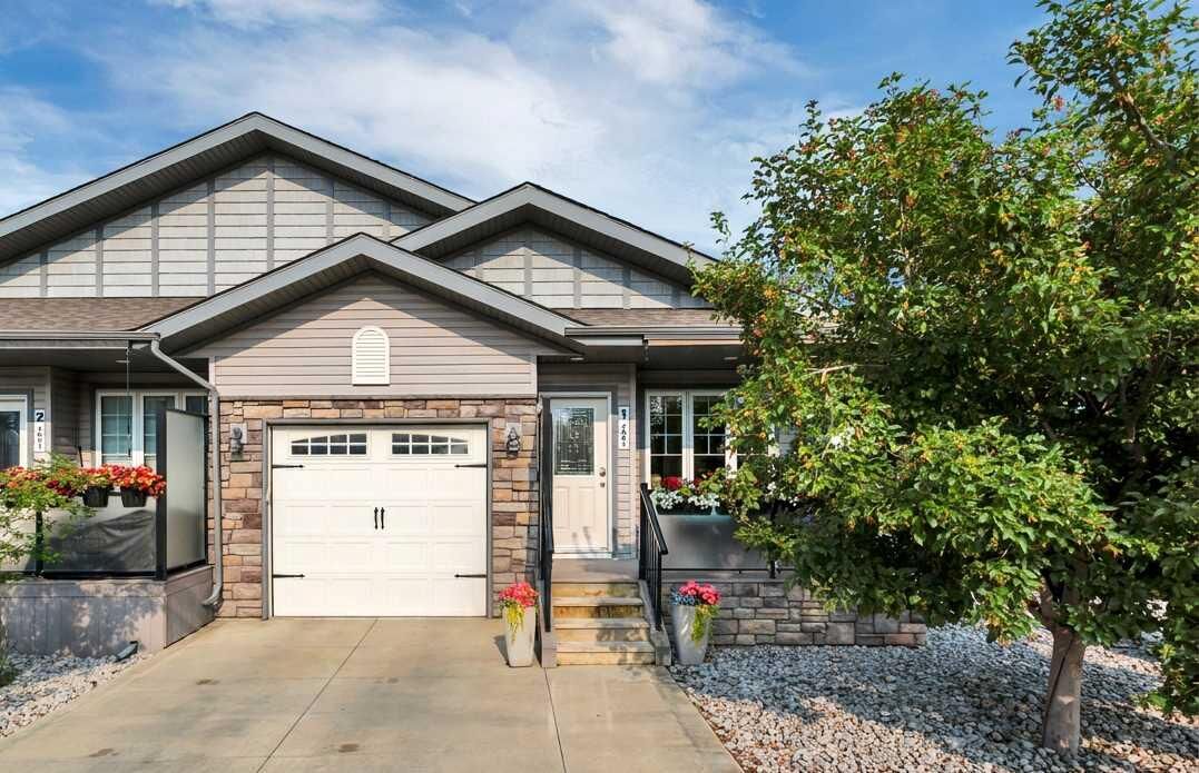 Property Photo: 7001 52 Street 1 AB T4L 0H5