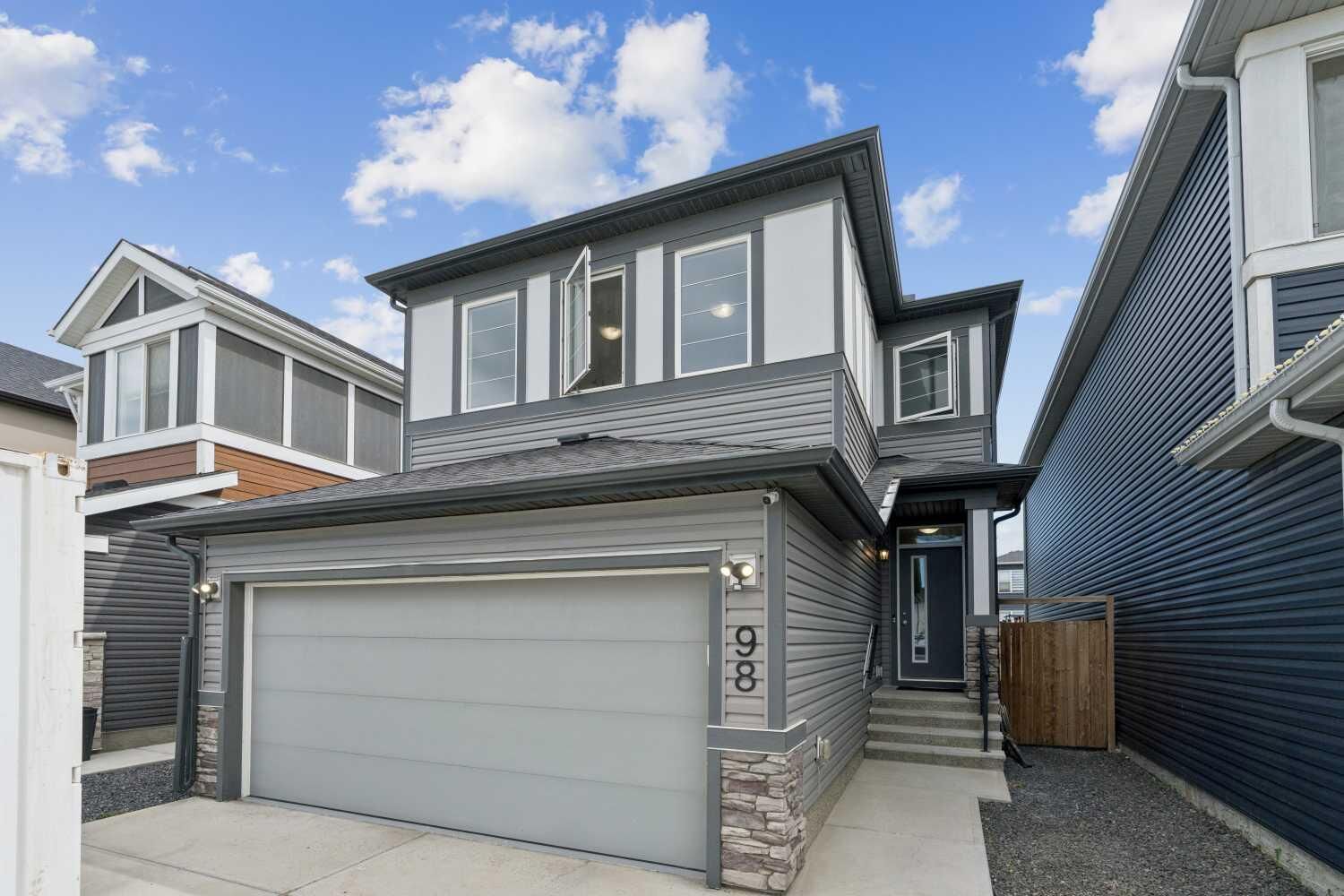 Property Photo: 98 Seton Road SE AB T3M 3G1