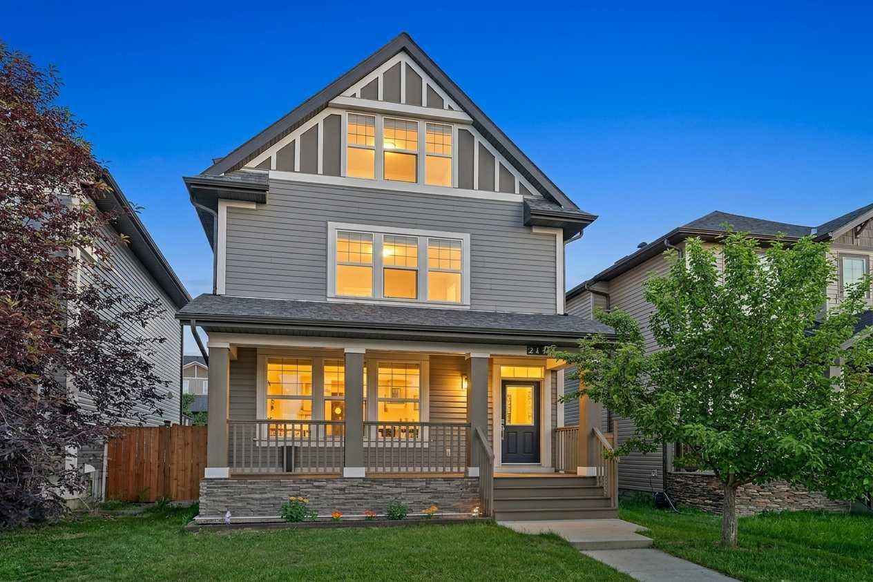 Property Photo:  211 Skyview Point Road NE  AB T3N 0K6 