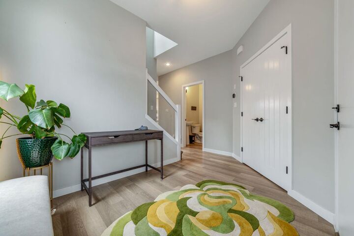 Property Photo: 489 Devonia Way W AB T1J 5J6