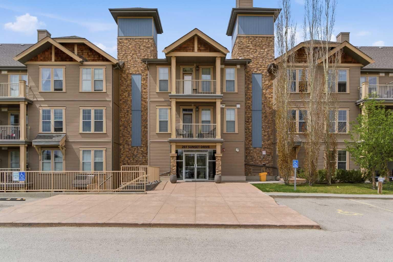 Property Photo:  207 Sunset Drive 306  AB T4C 0H7 