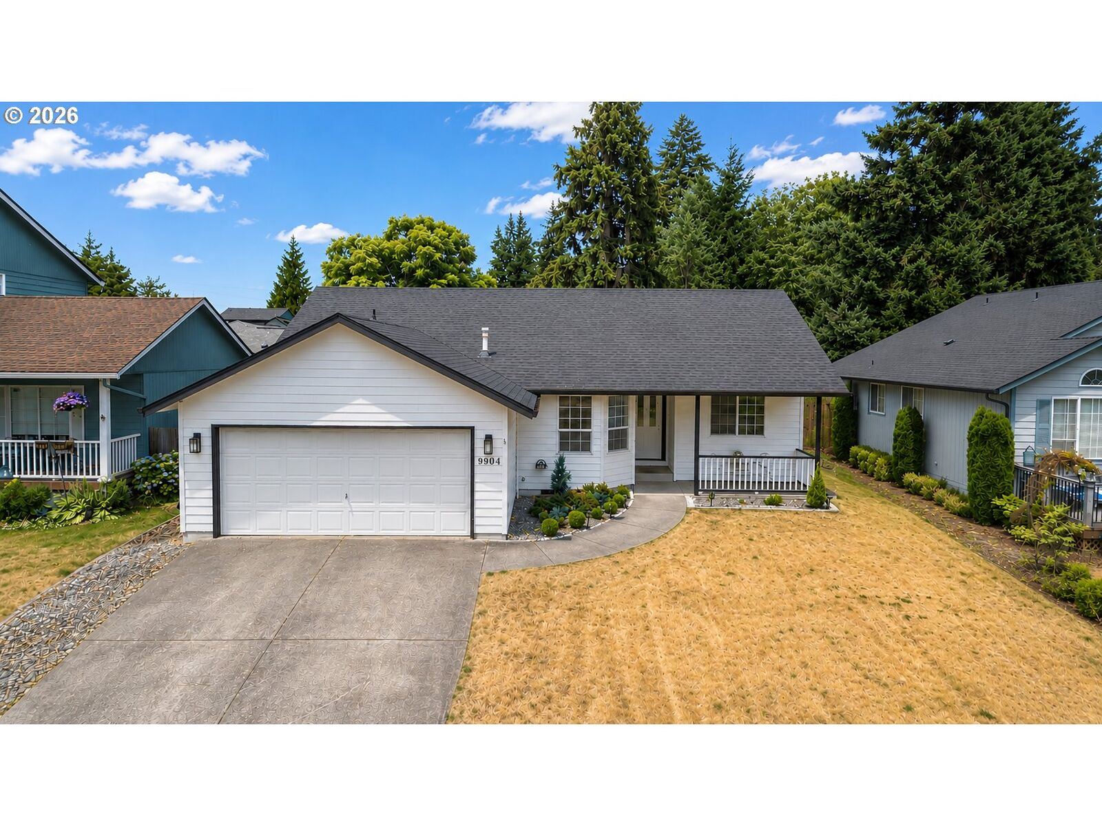 Property Photo: 9904 NE 41st Ct WA 98686