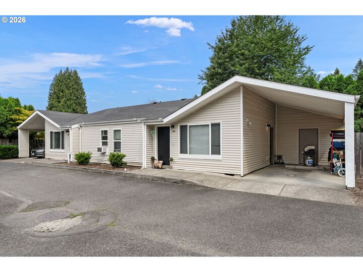 Property Photo: 908 Pioneer WA 98642