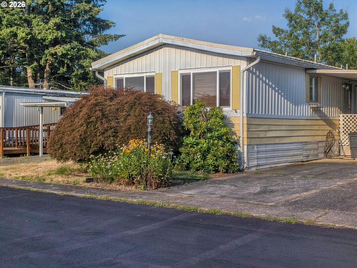 Property Photo:  15411 SE Mill Plain Blvd C7  WA 98684 