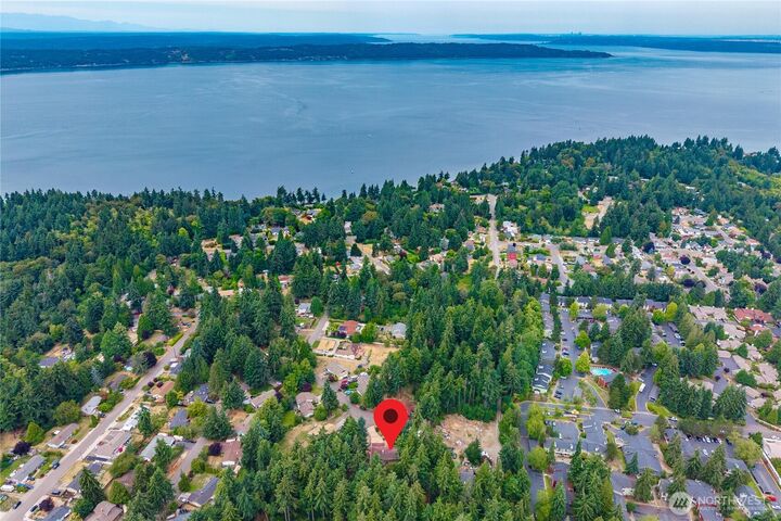 Property Photo: 5201 SW 318th Court WA 98023