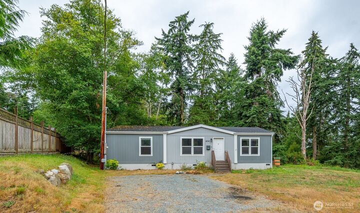 Property Photo:  4341  Noisy Circle  WA 98277 