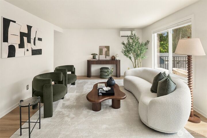 Property Photo: 11901 93rd Avenue NE B205 WA 98034