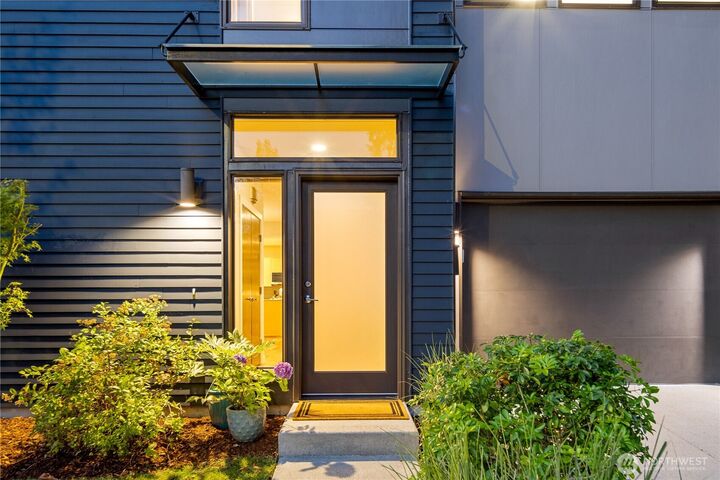 Property Photo: 714 28th Avenue S WA 98144