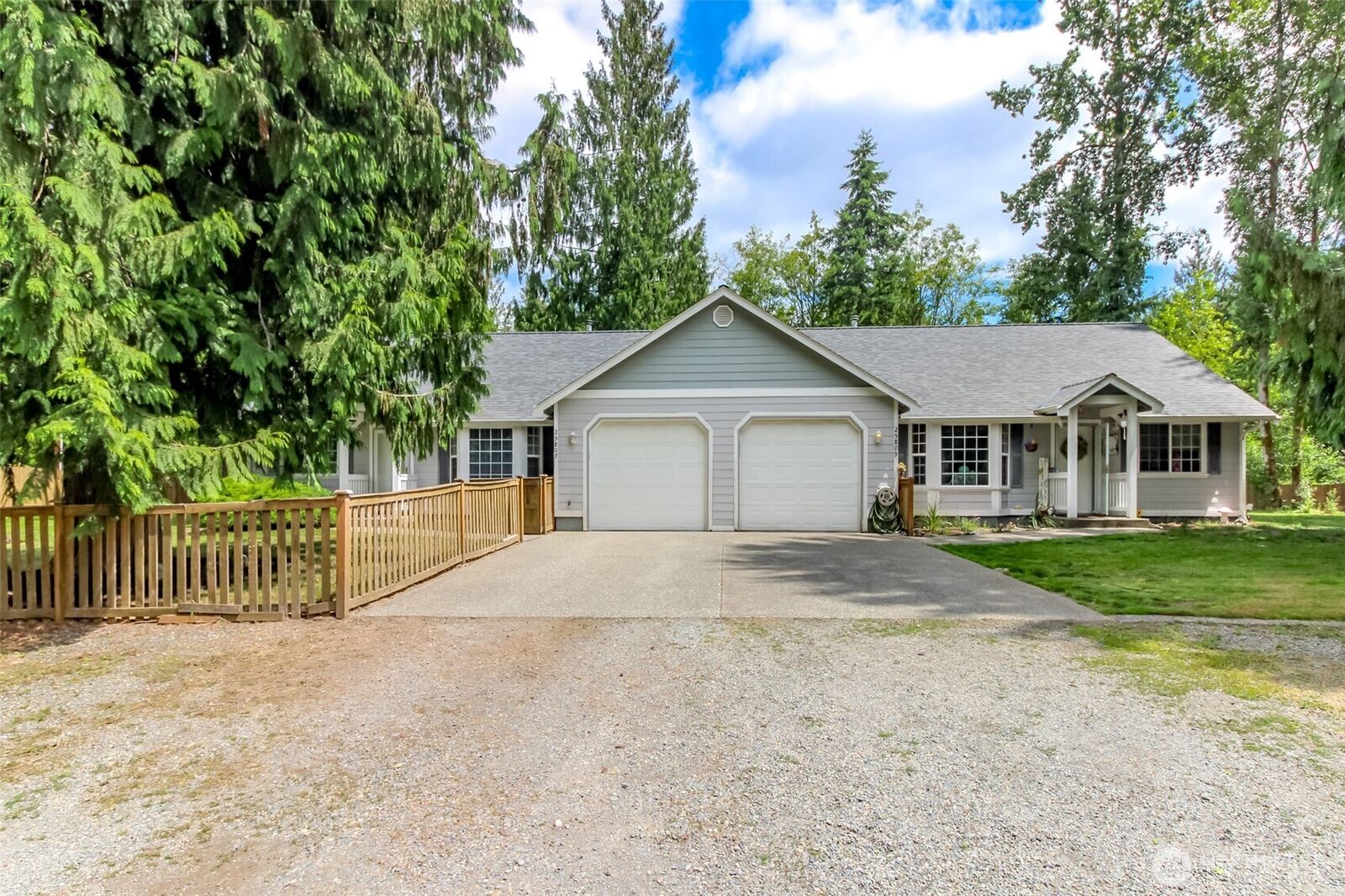 Property Photo:  25807  87th Avenue Ct E  WA 98338 