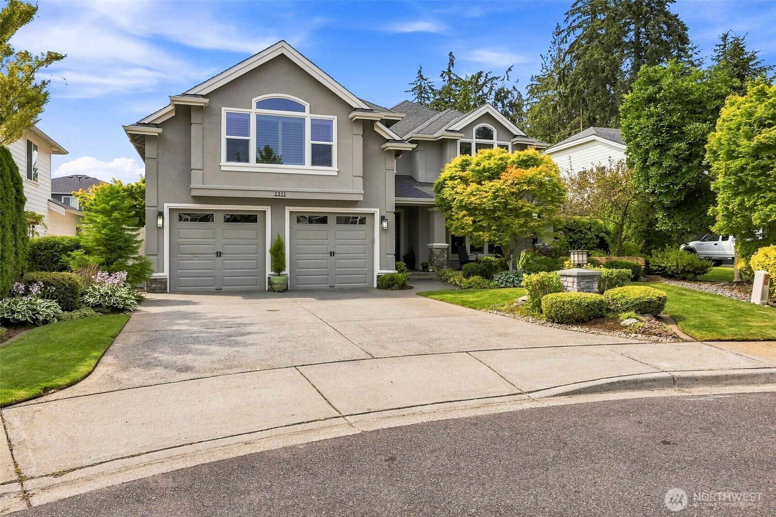 Property Photo: 2211 Nevada Court WA 98354