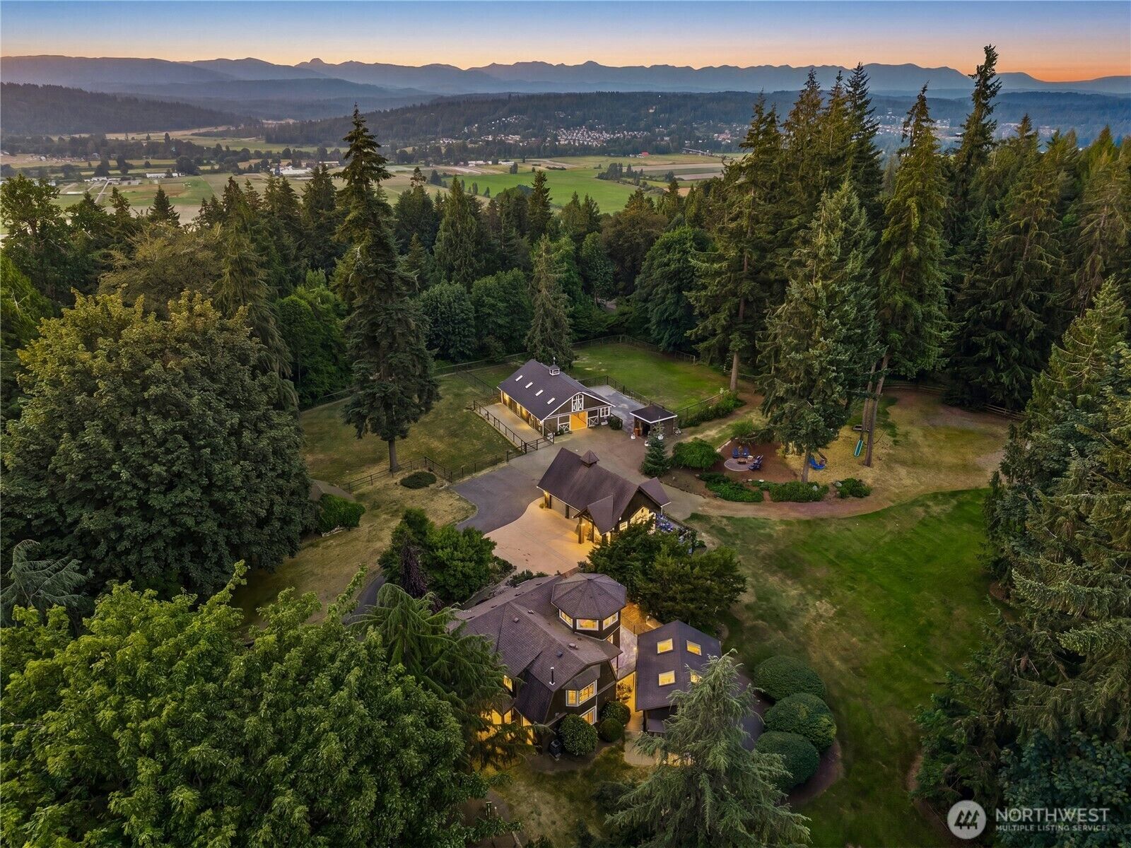 Property Photo: 17702 244th Avenue NE WA 98077