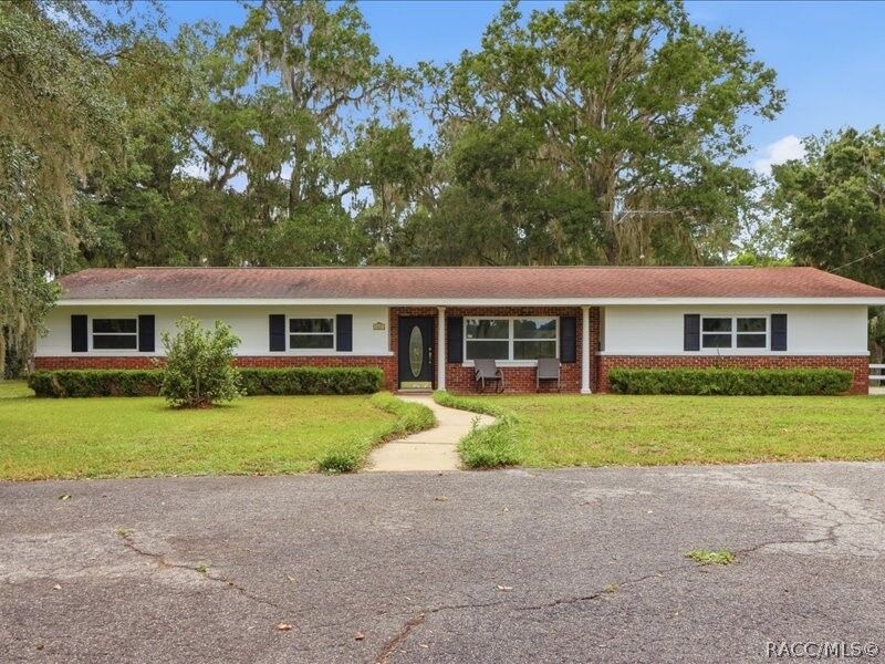 Property Photo: 5025 Baseball Pond Road FL 34602